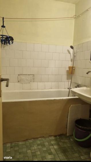 Apartament cu 2 camere decomandat în Berceni