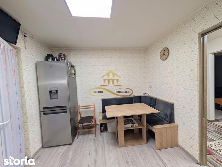 Apartament cu 3 camere decomandat în Bistrița Lac