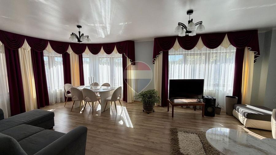 Casă individuală cu 4 camere cu Teren 1000 Mp în Periferie
