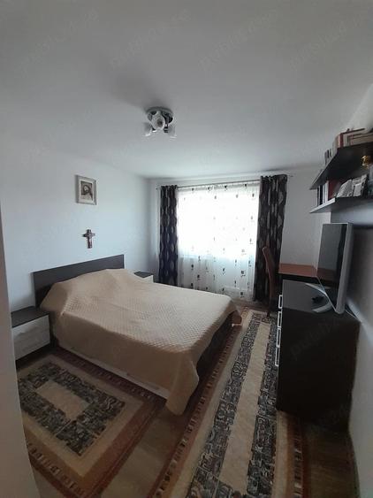 Apartament cu 2 camere decomandat în Unirea