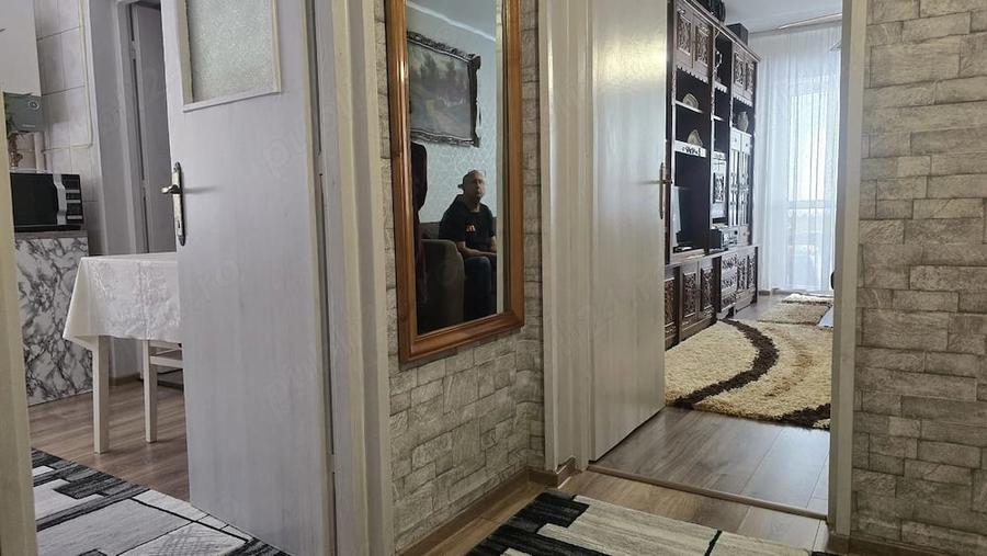 Apartament cu 2 camere decomandat în Bălcescu