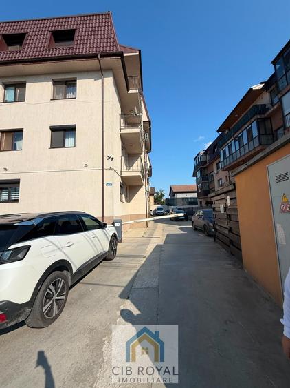 Apartament cu 2 camere semidecomandat în Fundeni