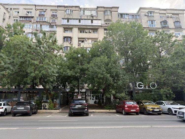 Apartament cu 3 camere decomandat în Alba Iulia