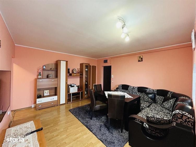 Apartament cu 2 camere decomandat în Turnișor