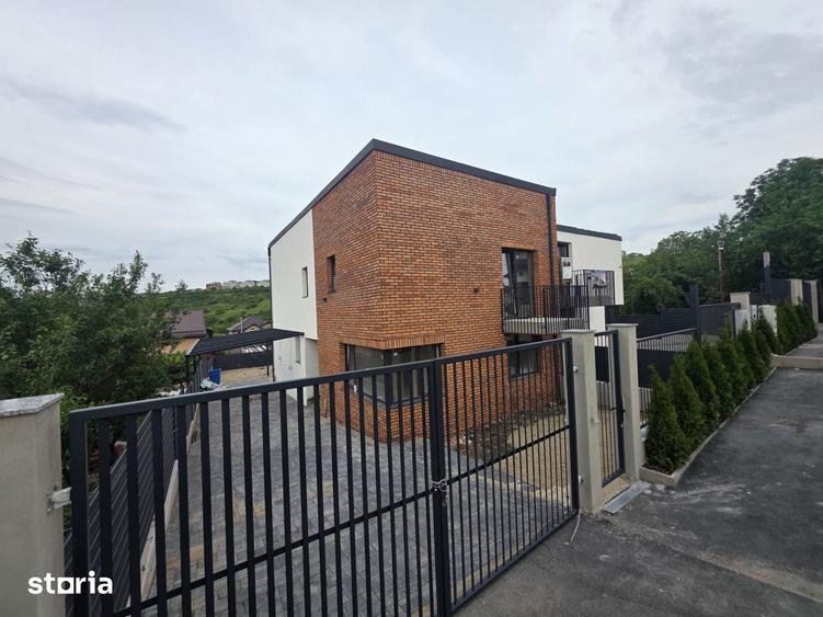 Casă cu 6 camere cu Teren 300 Mp în Apahida