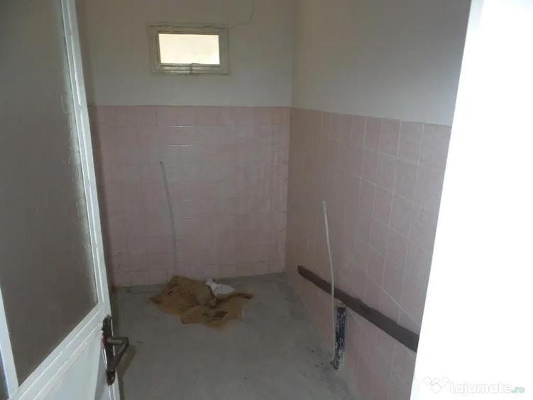 Casă cu 4 camere cu Teren 1400 Mp în Jariștea