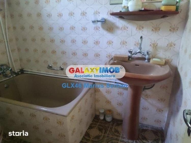 Casă cu 5 camere cu Teren 800 Mp în Bărbulețu