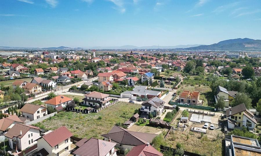 Teren Construcții intravilan de 823 mp, în Ghimbav Livadă
