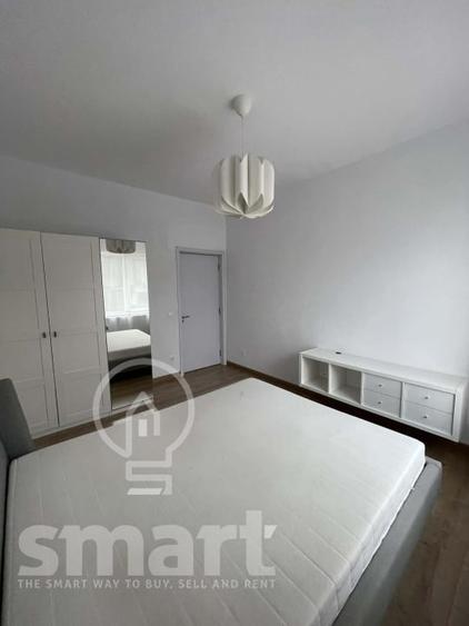 Apartament cu 3 camere semidecomandat, mobilat în Gruia