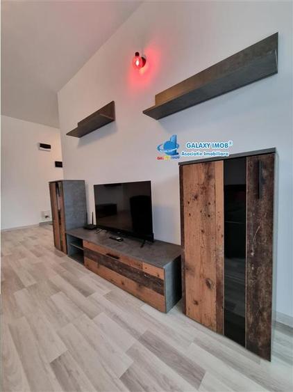 Apartament cu 2 camere decomandat, mobilat în Central