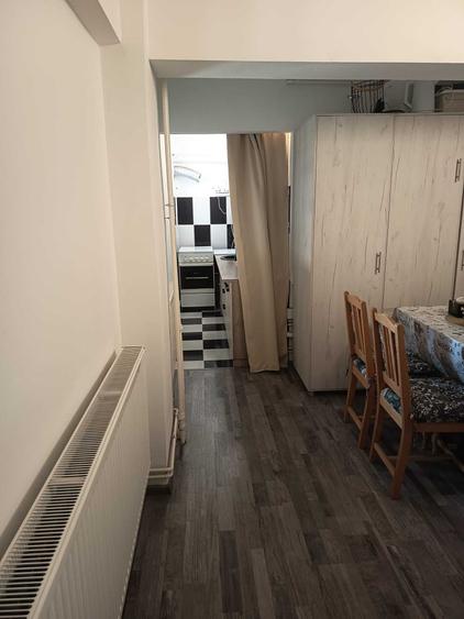 Apartament cu 2 camere semidecomandat în Ostroveni