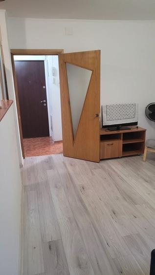 Garsonieră decomandată în Crângași