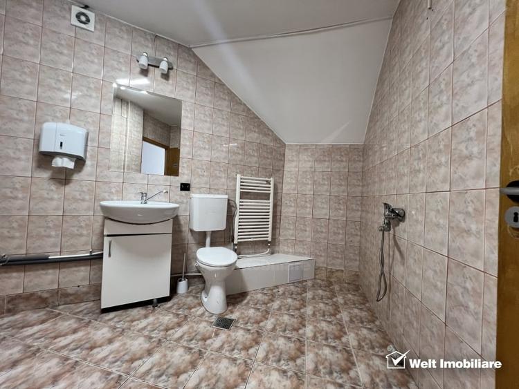Spațiu comercial, de 230 mp, în Gruia