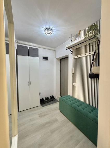 Apartament cu 2 camere semidecomandat în Central