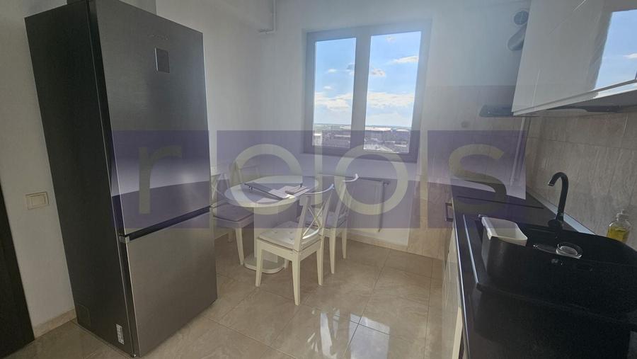 Apartament cu 2 camere decomandat, mobilat în Central