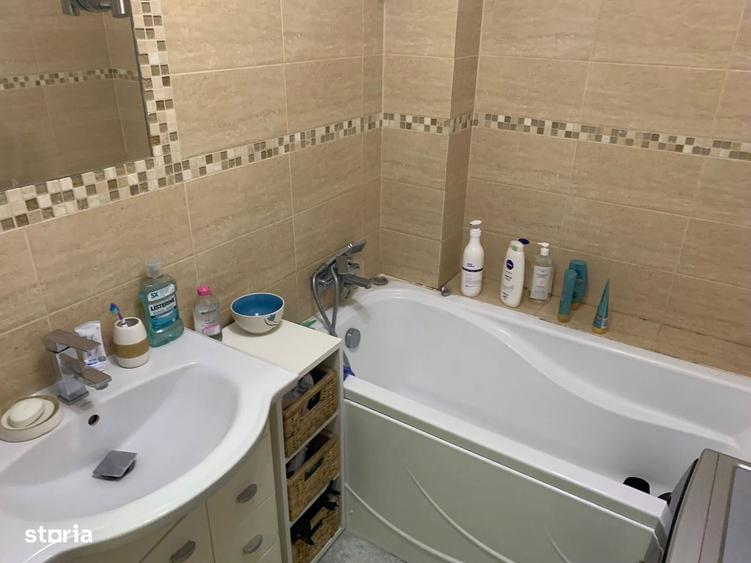 Apartament cu 2 camere, mobilat în Girocului
