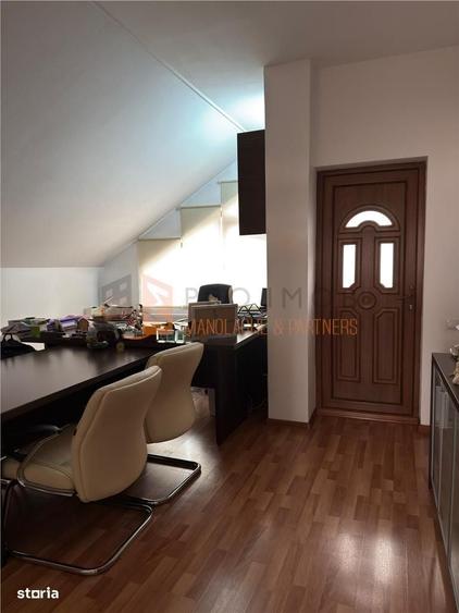 Casă cu 4 camere în Băceni