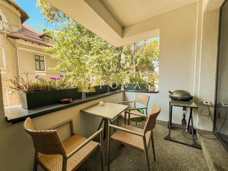 Apartament cu 4 camere semidecomandat, mobilat în Grădina Icoanei