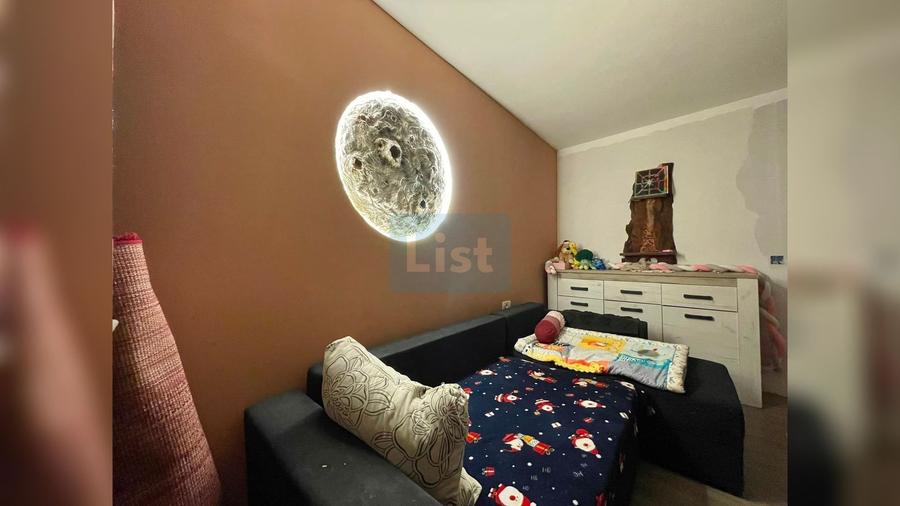 Casă cu 2 camere cu Teren 539 Mp în Târnova