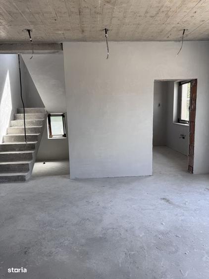 Casa/Duplex in Braytim,Uzina de apa,4 dormitoare,3 bai,bucatarie inchi - 16