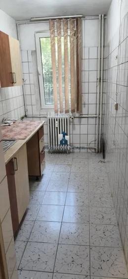 Garsonieră decomandată în Berceni