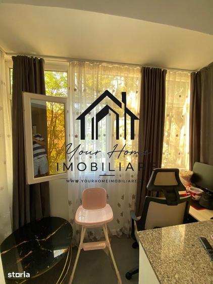 Apartament cu 2 camere semidecomandat în Craiovița Nouă