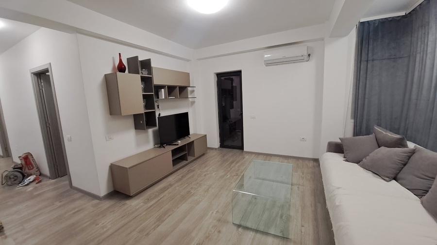 Apartament cu 3 camere decomandat în Tomis Plus