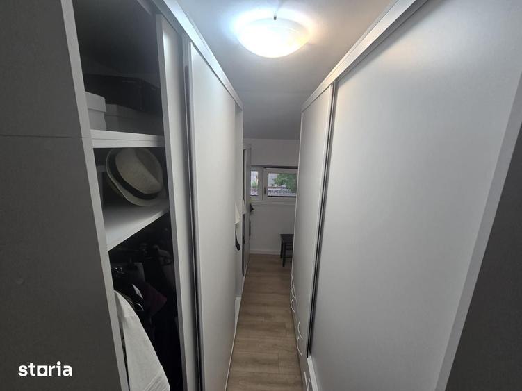 Casă cu 4 camere cu Teren 1239 Mp în Cetate