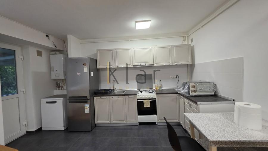 Apartament cu 2 camere semidecomandat, mobilat în Andrei Mureșanu