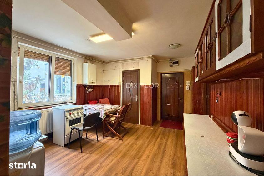 Apartament cu 3 camere decomandat în Dâmbu Pietros
