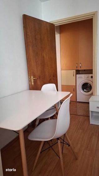 Apartament cu 2 camere în Tei