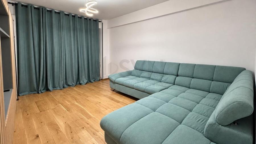 Apartament cu 3 camere decomandat în Aviației