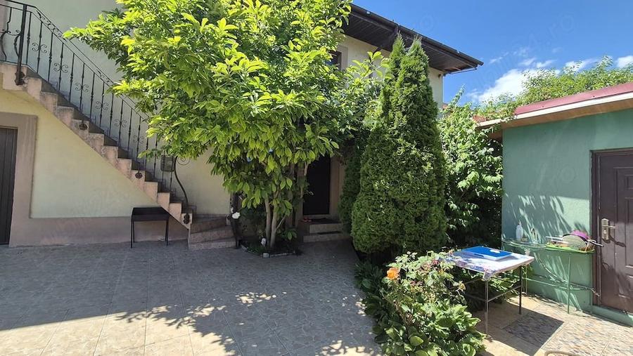 Casă cu 3 camere cu Teren 255 Mp în Central