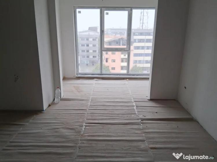 Apartament cu 2 camere decomandat în Brestei
