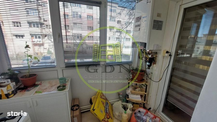 Apartament cu 2 camere decomandat, mobilat în Rovine