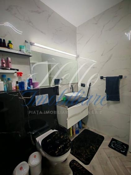 Apartament cu 3 camere semidecomandat în Apahida
