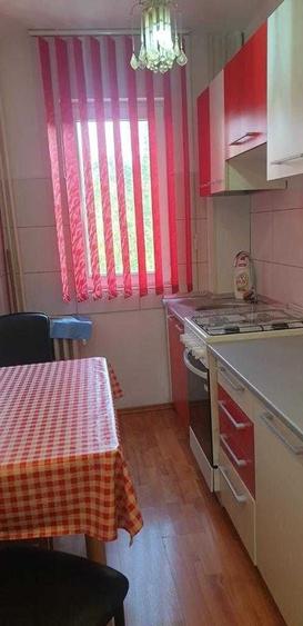 Apartament cu 2 camere semidecomandat în Rogerius