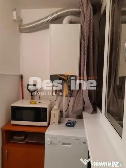 Apartament cu 2 camere decomandat în Apărătorii Patriei