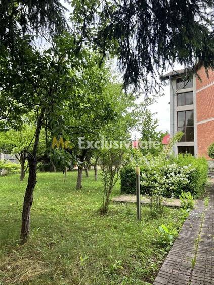 Casă cu Teren 1500 Mp în Bascov