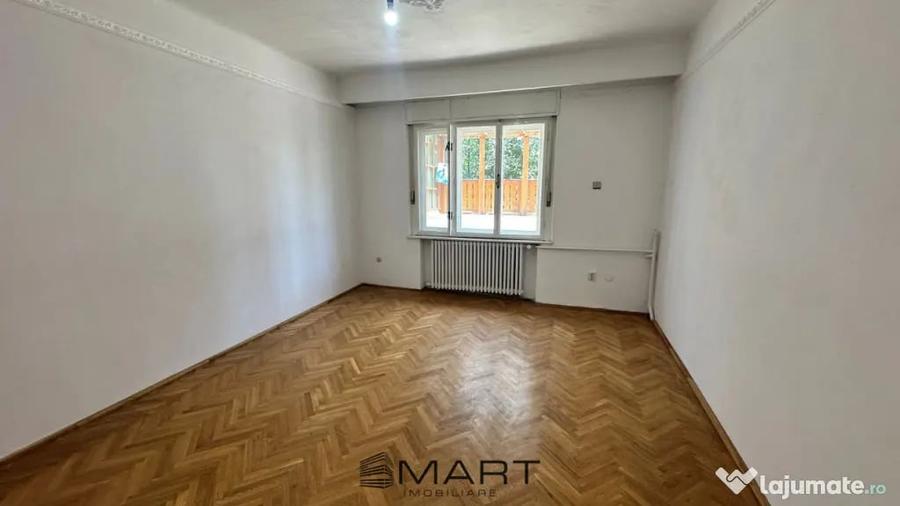 Casă cu 3 camere cu Teren 250 Mp în Calea Poplăcii