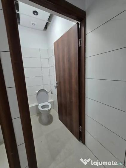 Spațiu comercial, de 173 mp, în Central