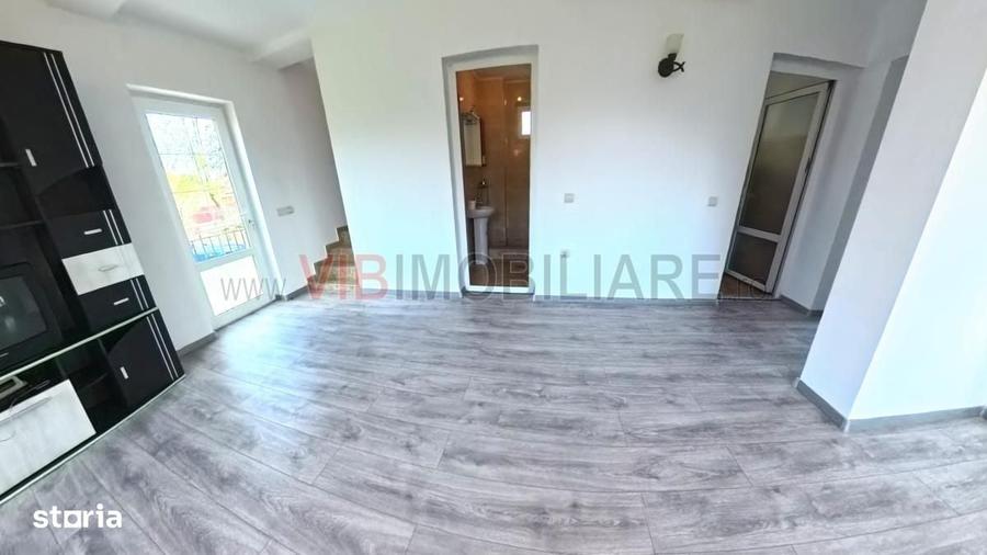 Casă cu 4 camere cu Teren 644 Mp în Brebu
