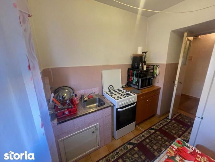 Apartament cu 2 camere în Craiovița Nouă