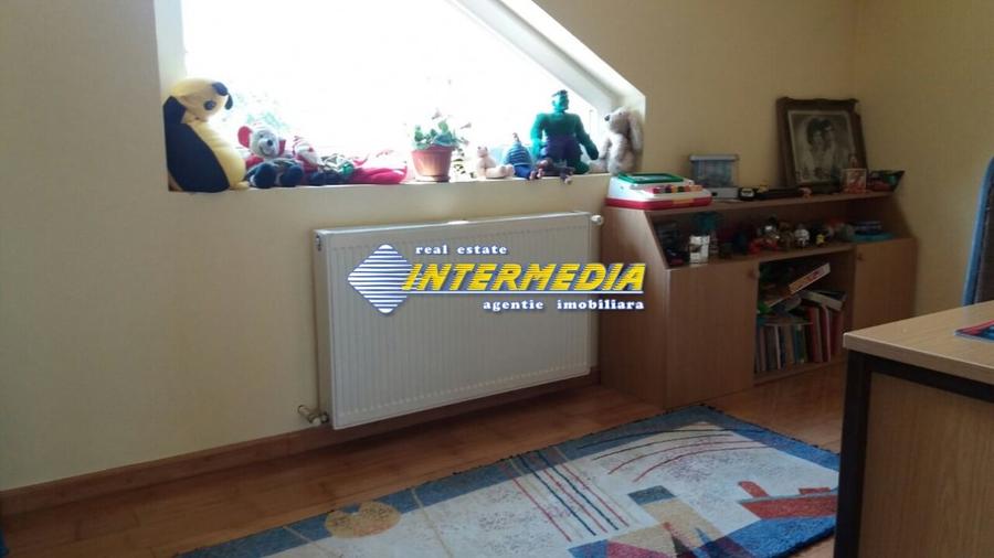 Duplex cu 3 camere cu Teren 200 Mp în Central