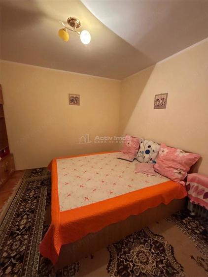 Casă cu Teren 814 Mp în