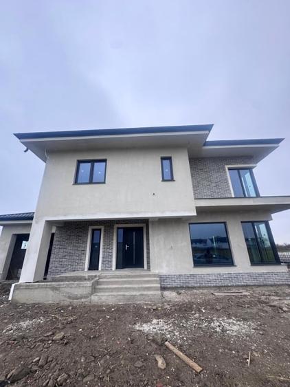 Casa individuala , constructie noua , 500 mp teren, Radauti - 2