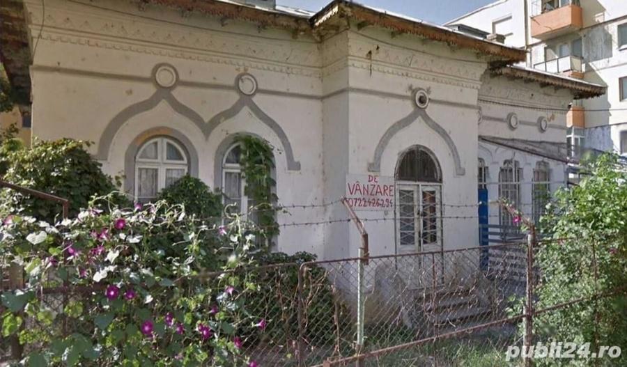 Casă cu 6 camere în Oltenița