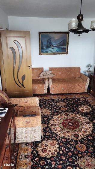 Apartament cu 2 camere decomandat în Micro 14