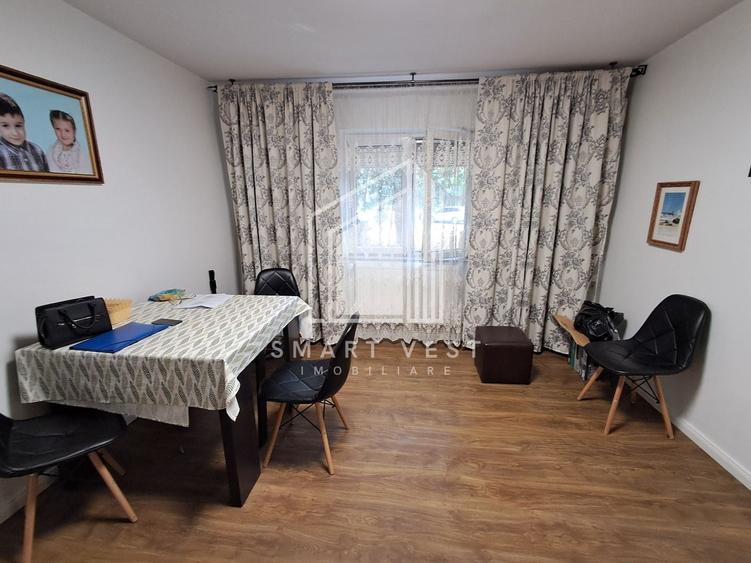 Apartament cu 2 camere semidecomandat, mobilat în Micro 14