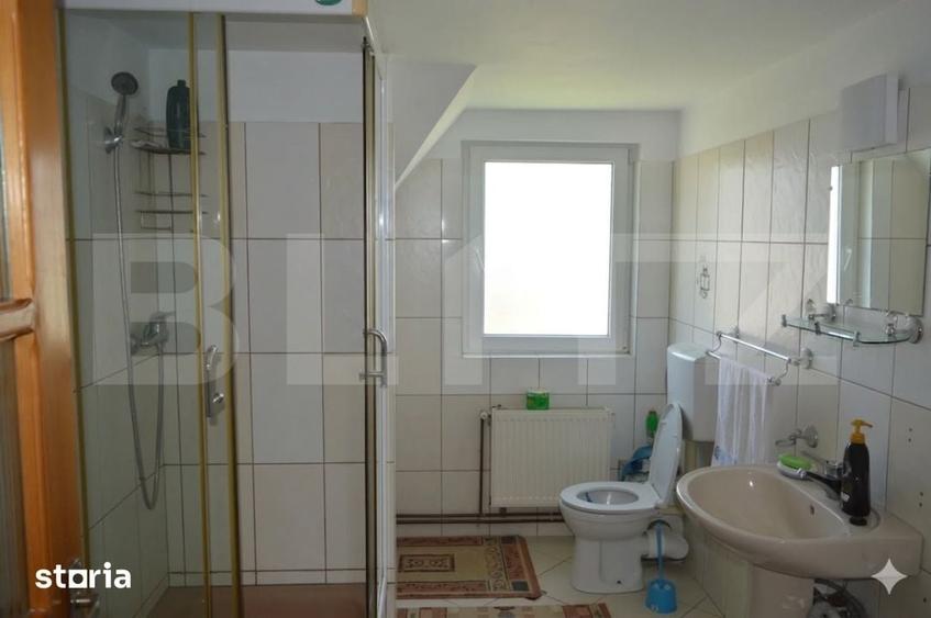 Casă cu 4 camere cu Teren 5796 Mp în Burdujeni